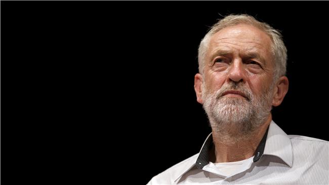 工黨黨魁不賞臉　英首相無奈寫信筆談
