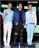 MTV「最強音」演唱會最強嘻哈之夜韓國新星DEAN會粉絲，廖允杰、夏和熙當主持人。（記者邱榮吉/攝影）