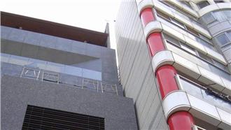 富商豪宅緊逼鄰棟　最窄處僅留10cm