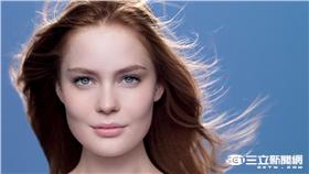 ▲不想防曬？皮膚科醫師：同齡視覺差距10歲之多（圖／品牌）