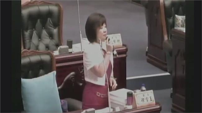 東華學生遭驅離　議員將議場當KTV