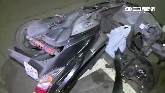 影／騎士轉彎沒注意　遭客車直接撞上