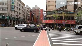 徐男拒檢衝撞警員逃逸後遭逮（翻攝畫面）