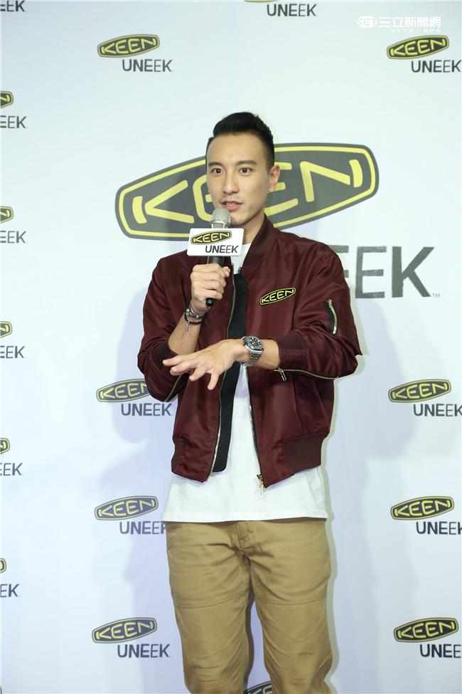 王陽明帥氣出席限定鞋款發表會,率先體驗最新潮流時尚