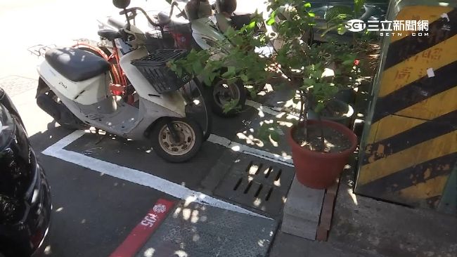 男停限量機車格　鄰居貼紙條求禮讓