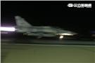 空軍幻象2000-5型戰機是大型三角翼、無尾翼、單發動機構型的軍用飛機， 主武器是固定2門30mm機關炮和9個掛載武器硬點，硬點上可以裝載的除了4發空對空飛彈以外，通常是炸彈、空對地飛彈或是空對艦飛彈等。（記者邱榮吉/攝影）