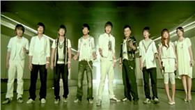 星光幫（圖／翻攝華研國際,YOUTUBE）https://www.youtube.com/channel/UCCsUQXwhDj4iVlhG4VCq6Kg