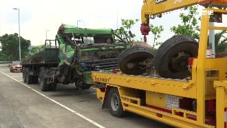 聯結車追撞大貨車　原來是駕駛想逃磅