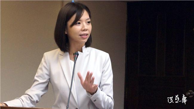 挨轟不顧軍冤　洪慈庸難過：溝通誤會