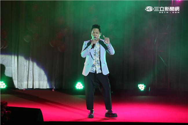 張清芳護師節義唱向醫護人員致意,邀李宗盛共襄盛舉同台獻唱