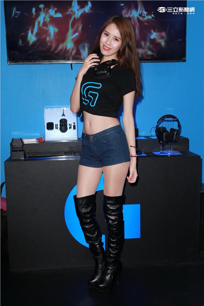 正妹Apnil小小兵團。（記者邱榮吉/攝影）