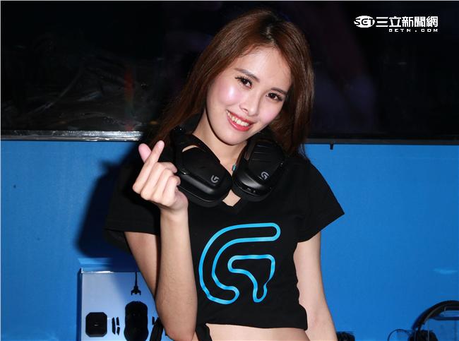 正妹Apnil小小兵團。（記者邱榮吉/攝影）