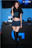 正妹Apnil小小兵團。（記者邱榮吉/攝影）