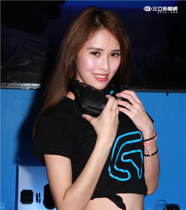 正妹Apnil小小兵團。（記者邱榮吉/攝影）