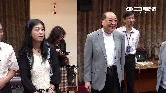 內閣迎總辭　洪孟啟比喻：官場如廁所