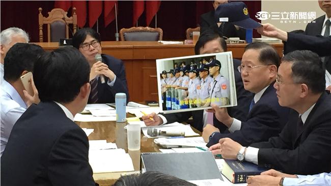 集會遊行保障法初審通過　改採報備制