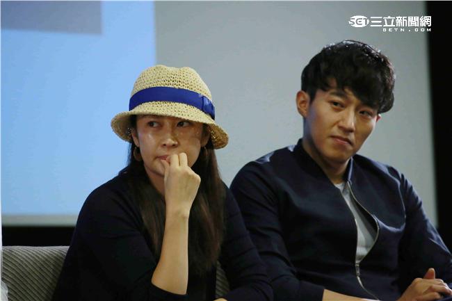 20160513-「與大學生有約~上戲下戲」座談 與談貴賓:張國立 馮小剛 梁靜 任帥 夏天 王森 與會貴賓:李行 朱延平 張丕民 管虎 蕭寒 喬梁 閆非 彭大魔