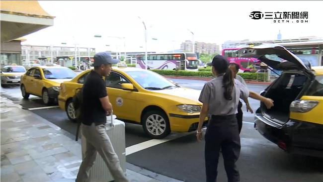 Uber撤台　這樣搭小黃可以享折扣