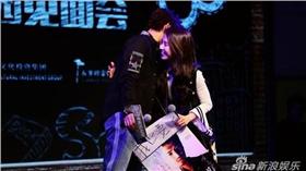 橙汁CP,陳柏霖,宋智孝,我們相愛吧/新浪娛樂微博