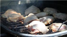 雞肉,烤雞▲圖／攝影者Maya83, flickr CC License
https://www.flickr.com/photos/maya83/5902400023/