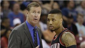 Terry Stotts,Damian Lillard,拓荒者（ap）