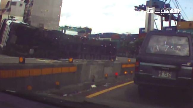道路設計差？台62甲線又見貨車翻覆