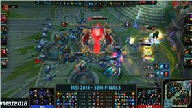 閃電狼,CLG,英雄聯盟,LOL,MSI-翻攝自YOUTUBE
https://www.youtube.com/watch?v=Aj0HcIdS3Es