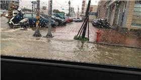 王浩宇：如果今天不該放豪雨假，什麼時候才該放？