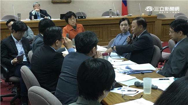 涉共諜情事剝奪俸祿　少將喊不公