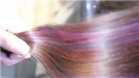 染頭髮
https://www.flickr.com/photos/zacc_anson/24702501406/in/photolist-4Cwso2-4Cwsqx-vV9Sjn-DCSM3E-jn3JcY-DiykDX-DCSJBs