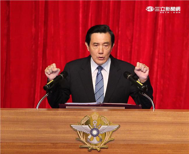 總統馬英九（17）日上午到國防部進行任內「最後巡禮」，致詞中歷數自己歷年的政績。（記者邱榮吉/攝影）