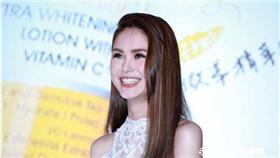 20160516-昆凌出席DR.WU美白記者會