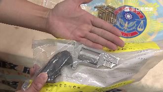 暴力集團橫行高雄　持「黑寡婦」逞兇