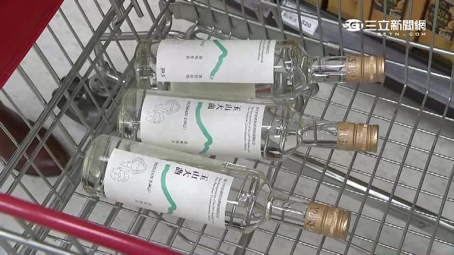 翻車被驗出酒精　「喝酒取暖」獲撤單