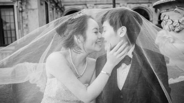 募款結婚基金挨轟　女同志關閉專案了