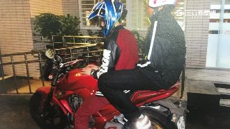 惡煞搶劫情侶　辯稱配合男友英雄救美