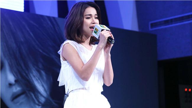 導師阿妹陪彩排到凌晨　林芯儀讚親民