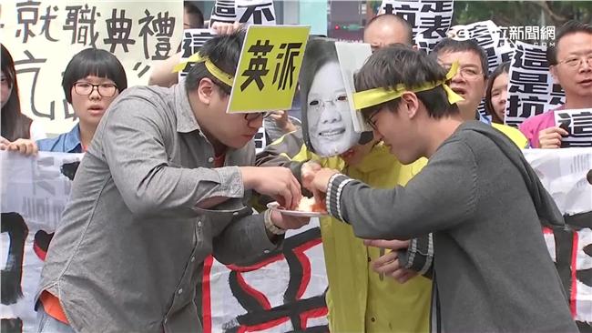 馬聲望拉尾盤！蔡英文就職如履薄冰