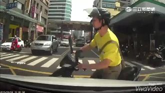 被撞說沒事　駕駛追訴期滿前卻接傳票