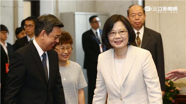 「英時代」！蔡英文10大政見看這裡
