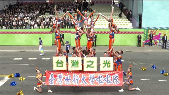 正港「台灣之光」！大秀在地精神