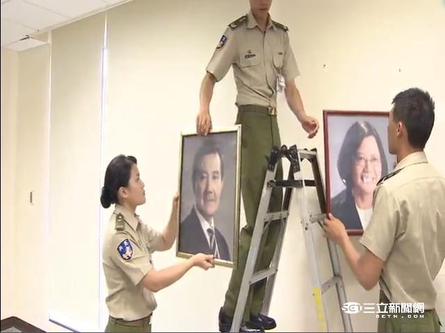影／蔡英文總統上任　軍方更換肖像照