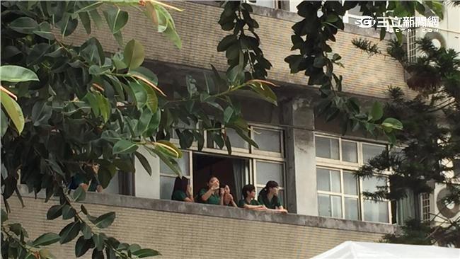 一起面對傷痕　給那年同學的一封信