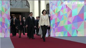 21響禮砲！恭迎新任三軍統帥蔡英文