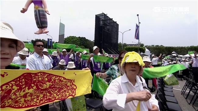 中華民國第14任總統、副總統就職典禮隆重登場，吸引上萬名民眾共襄盛舉，一同見證歷史性的時刻，現場氣氛熱鬧非凡。