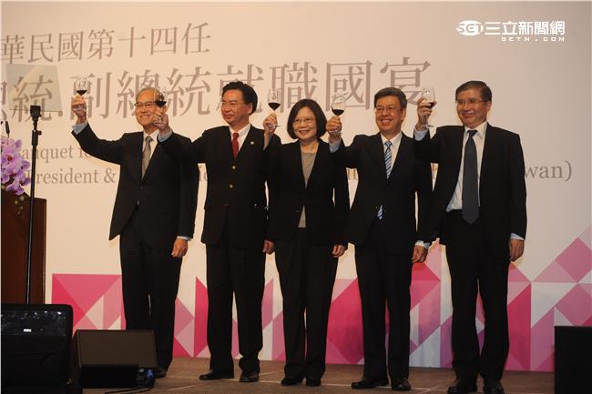 520,萬豪酒店,國宴,蔡英文,陳建仁,吳釗燮,敬酒(圖／中央社)