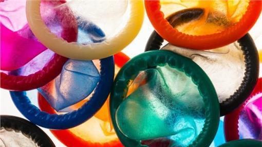 對抗茲卡！里約奧運發45萬個保險套