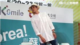 男神蘇志燮抵達旅展現場。（圖／記者簡佑庭攝影）