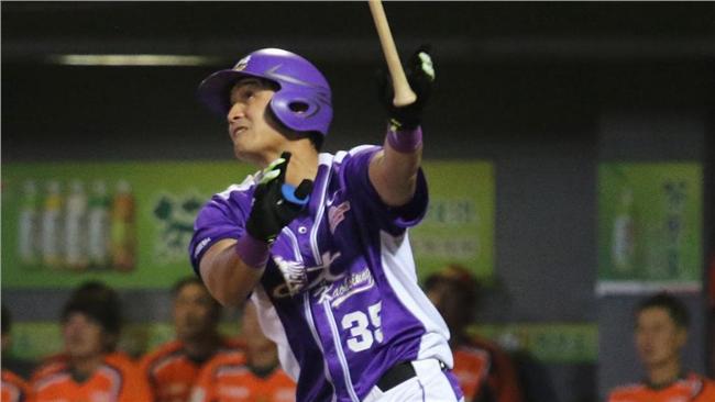 義大楊承駿3分砲逆轉　1分差勝獅