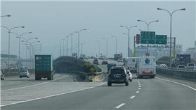 國道（圖／攝影者Cheng-en Cheng）https://flic.kr/p/9eVeeq